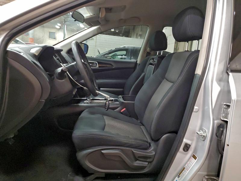 Photo 7 from auction – 2017 NISSAN PATHFINDER with VIN 5N1DR2MM7HC682722