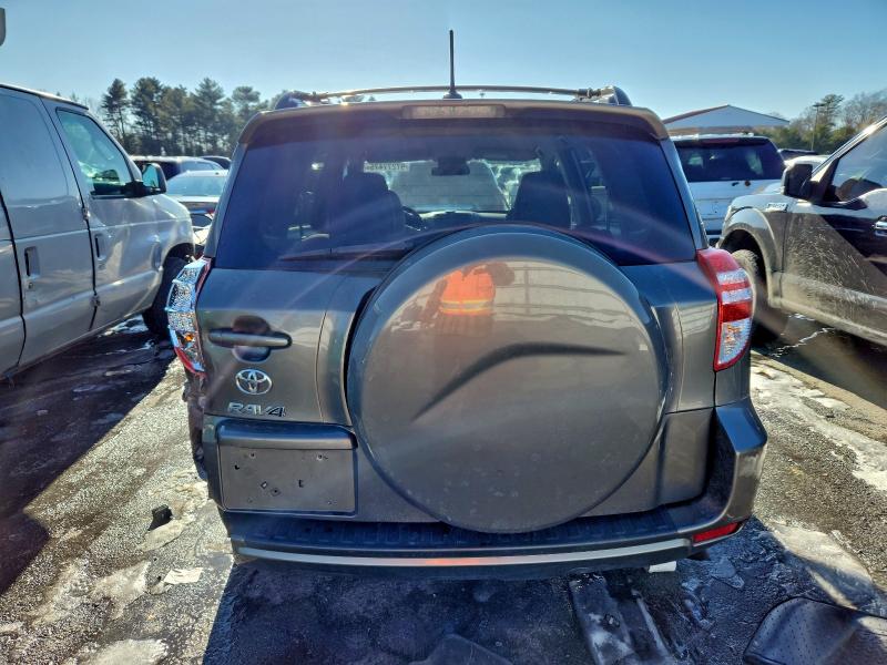Photo 6 from auction – 2012 TOYOTA RAV4 with VIN 2T3ZF4DV6CW129623