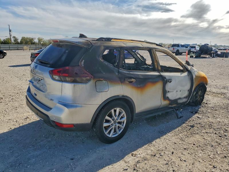 Photo 3 from auction – 2019 NISSAN ROGUE S with VIN KNMAT2MT4KP525231