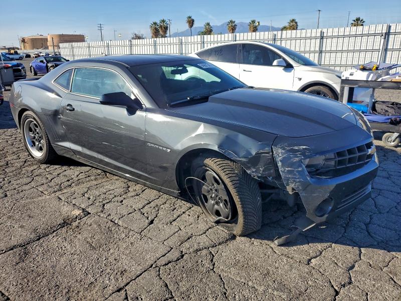 Photo 4 from auction – 2013 CHEVROLET CAMARO LS with VIN 2G1FA1E32D9120824