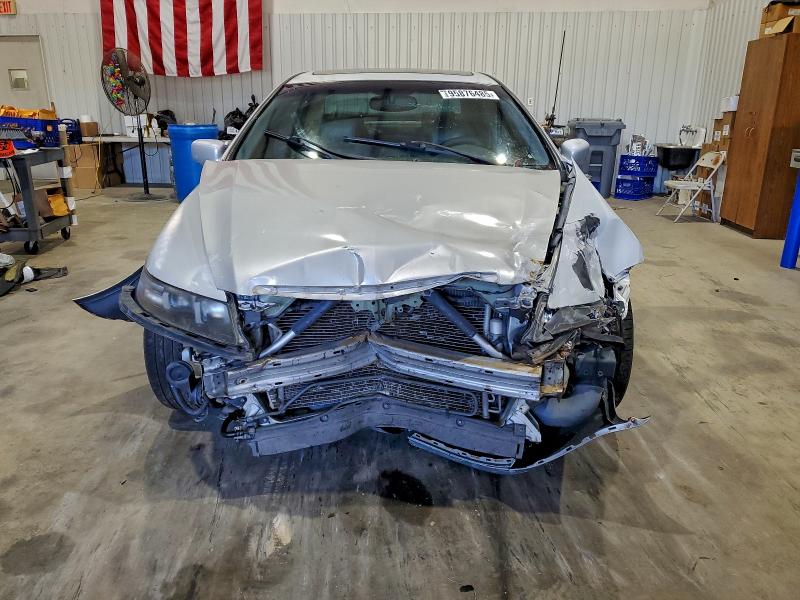 Photo 5 from auction – 2005 ACURA TL with VIN 19UUA65615A005676