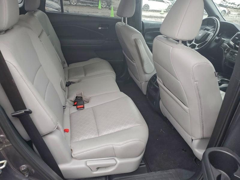 Photo 10 from auction – 2020 HONDA PASSPORT E with VIN 5FNYF7H52LB001473