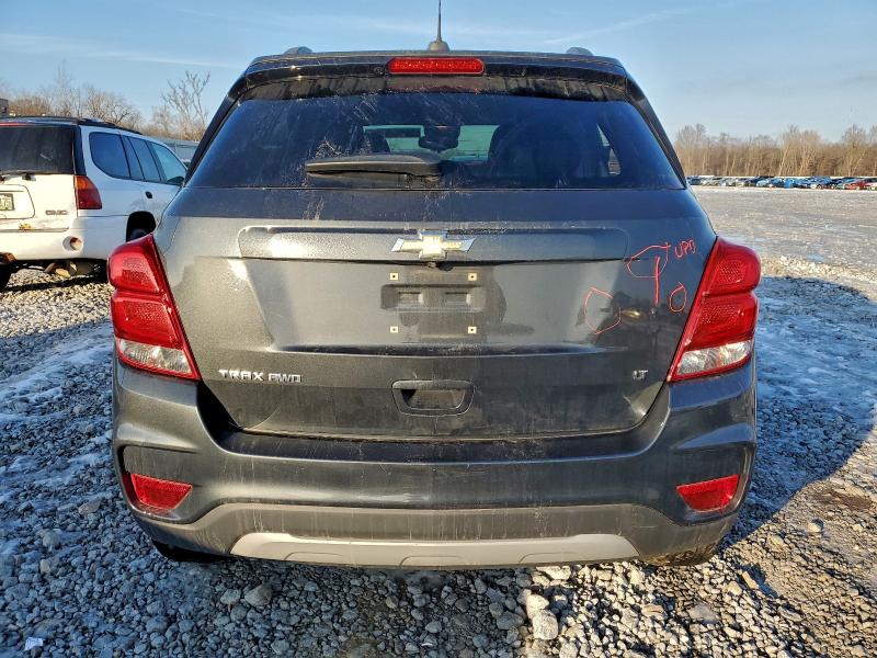 Photo 6 from auction – 2017 CHEVROLET TRAX 1LT with VIN 3GNCJPSBXHL180367