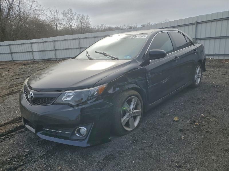 TOYOTA CAMRY L 2014 with VIN 4T1BF1FK1EU818922 - Photo from auction