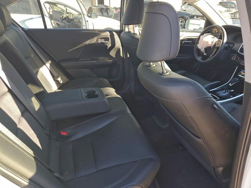 Photo 10 from auction – 2017 HONDA ACCORD HYB with VIN JHMCR6F51HC023627