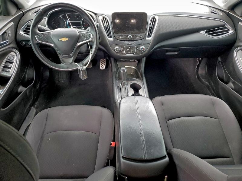 Photo 8 from auction – 2017 CHEVROLET MALIBU LT with VIN 1G1ZE5ST8HF235163