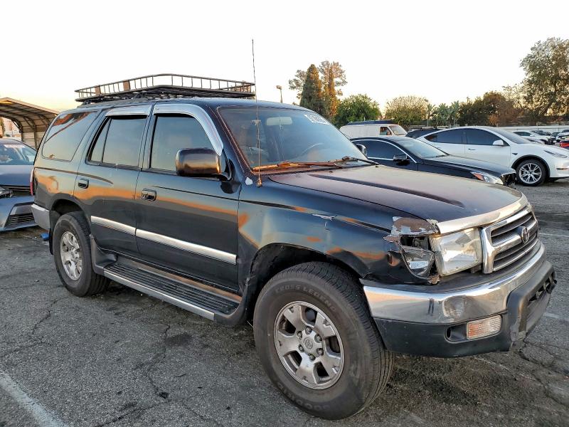 صورة رقم 4 من المزاد - 2000 TOYOTA 4RUNNER مع VIN JT3GM84R0Y0053517