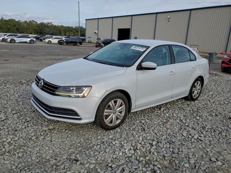 Photo 1 from auction – 2017 VOLKSWAGEN JETTA S with VIN 3VW2B7AJ4HM335500