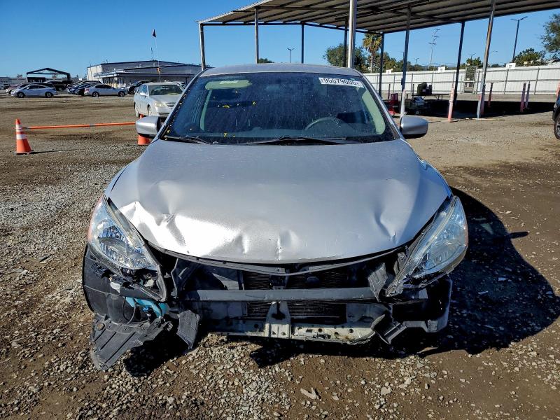 Photo 5 from auction – 2014 NISSAN SENTRA S with VIN 3N1AB7AP0EL678554