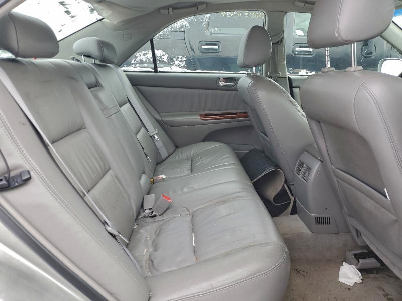 Photo 10 from auction – 2003 TOYOTA CAMRY with VIN 4T1BF30K03U061075