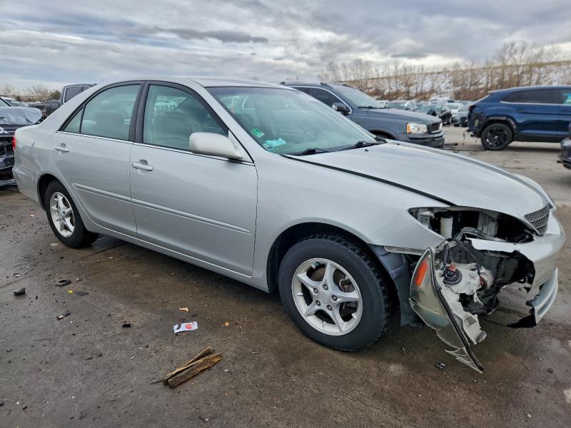 Photo 4 from auction – 2002 TOYOTA CAMRY LE with VIN 4T1BE30K62U035663