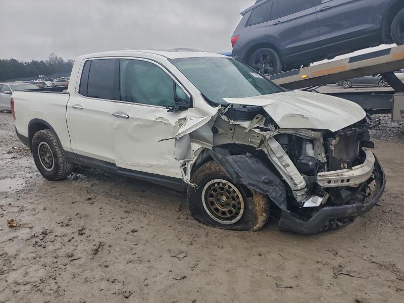 Photo 4 from auction – 2019 HONDA RIDGELINE with VIN 5FPYK3F73KB013873