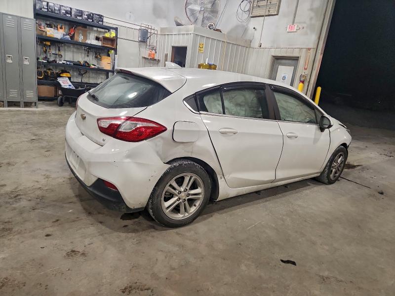 Photo 3 from auction – 2017 CHEVROLET CRUZE LT with VIN 3G1BE6SM3HS586591