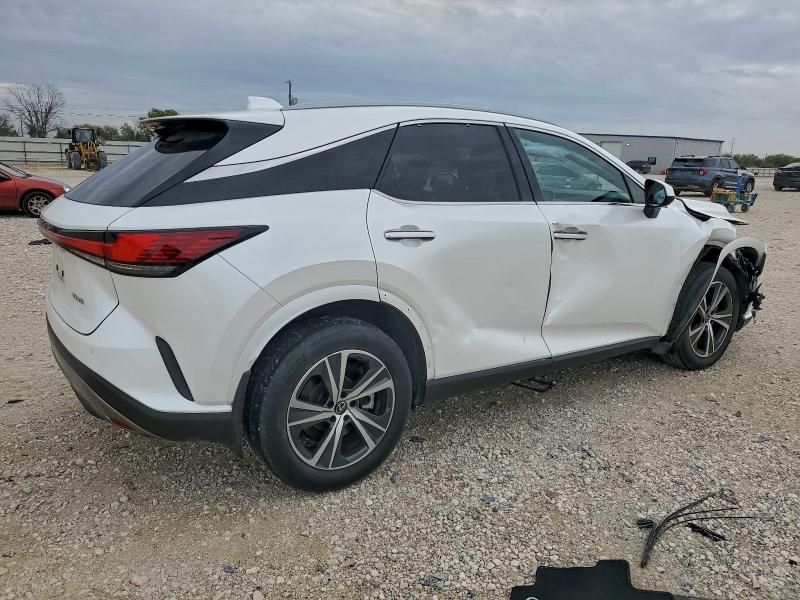Photo 3 from auction – 2023 LEXUS RX 350 PRE with VIN JTJCHMAA8P2009142