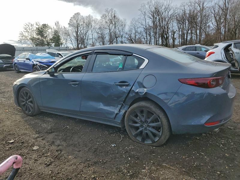 Photo 2 from auction – 2023 MAZDA 3 PREFERRE with VIN 3MZBPBCM8PM364525