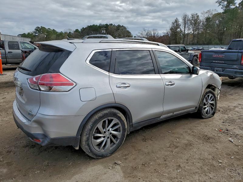 Photo 3 from auction – 2014 NISSAN ROGUE S with VIN 5N1AT2MT3EC816780