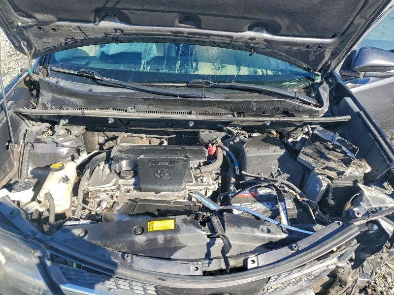 Photo 11 from auction – 2013 TOYOTA RAV4 XLE with VIN 2T3RFREV3DW011980