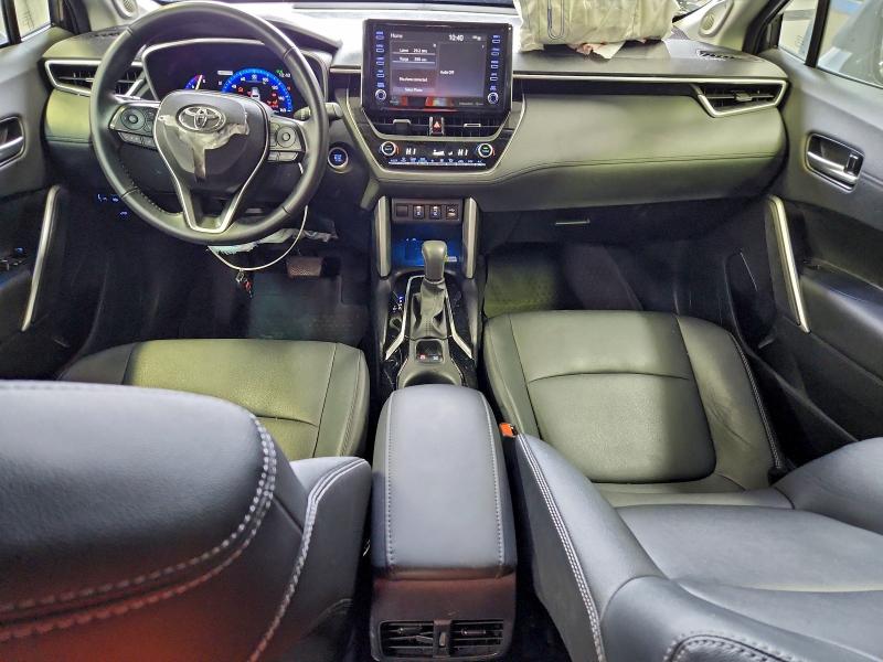 Photo 8 from auction – 2022 TOYOTA COROLLA CR with VIN 7MUDAABG2NV038760