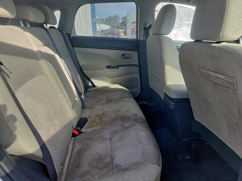 Photo 11 from auction – 2018 MITSUBISHI OUTLANDER with VIN JA4AP3AU2JZ012175