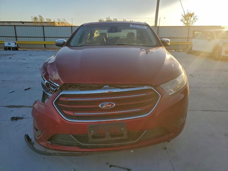 Photo 5 from auction – 2016 FORD TAURUS LIM with VIN 1FAHP2F86GG121873