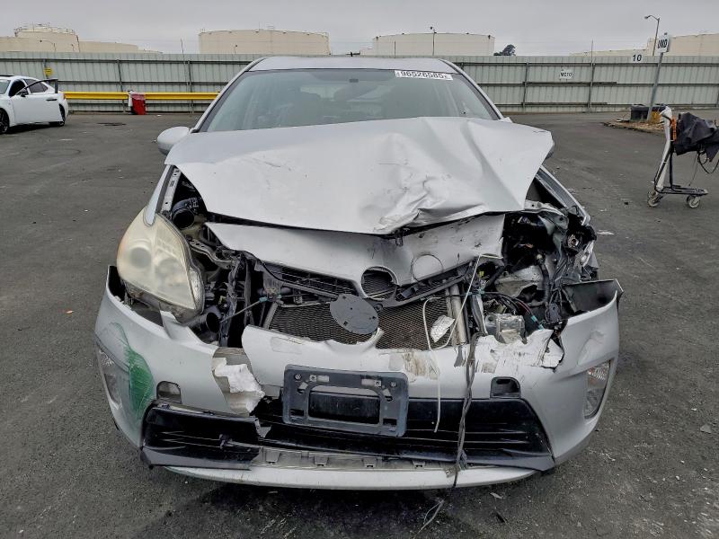 Photo 5 from auction – 2012 TOYOTA PRIUS with VIN JTDKN3DU1C5420589