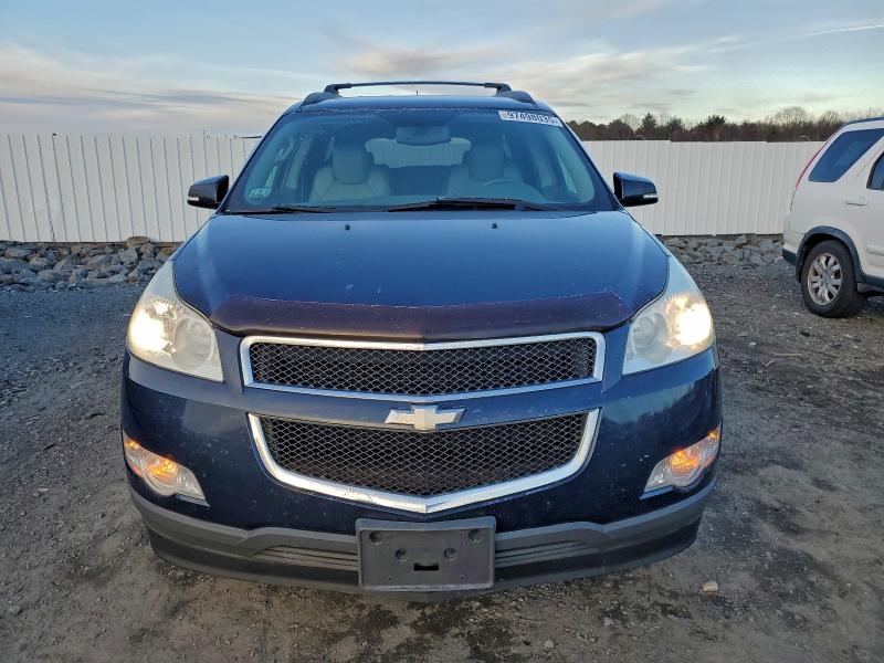 Photo 5 from auction – 2009 CHEVROLET TRAVERSE L with VIN 1GNEV23D79S172231