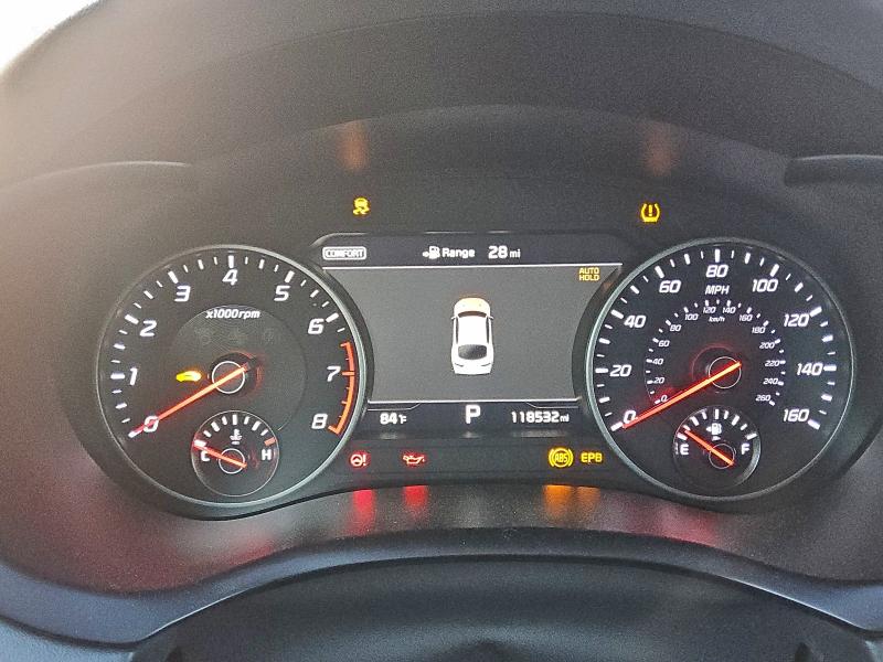 Photo 9 from auction – 2018 KIA STINGER PR with VIN KNAE25LA7J6013048