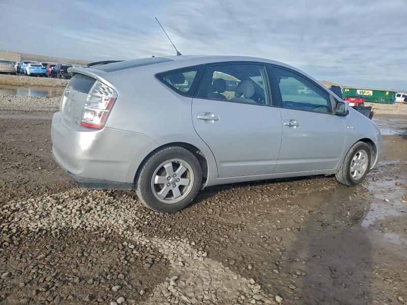 Photo 3 from auction – 2006 TOYOTA PRIUS with VIN JTDKB20U467066200