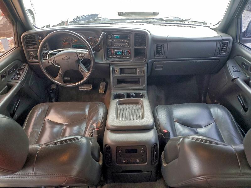 Photo 8 from auction – 2004 CHEVROLET SILVERADO with VIN 2GCEK13T341362667