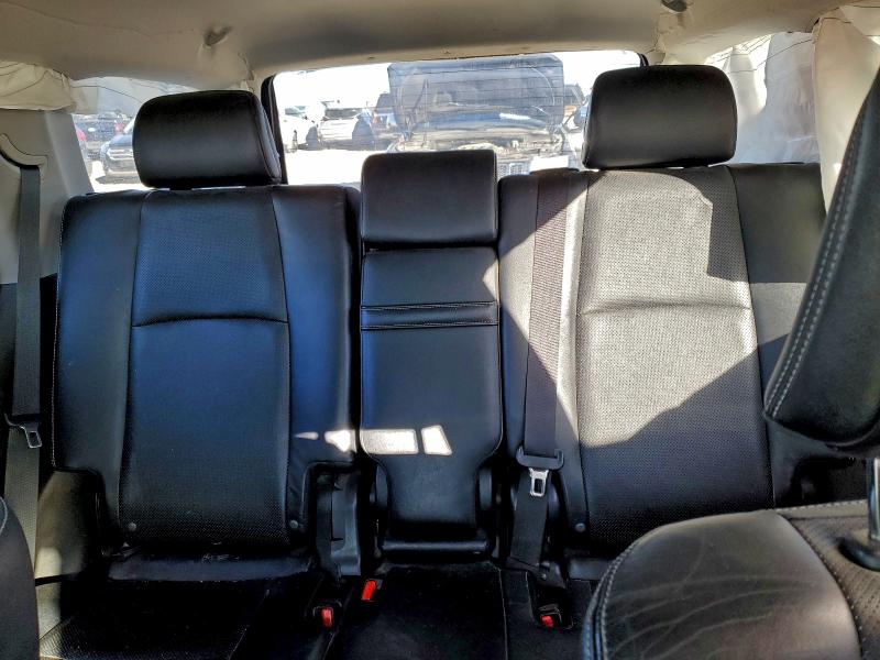 Photo 10 from auction – 2014 TOYOTA 4RUNNER SR with VIN JTEBU5JR1E5185589