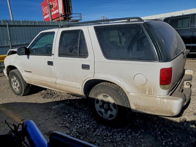 Photo 2 from auction – 2003 CHEVROLET BLAZER with VIN 1GNDT13X43K178534
