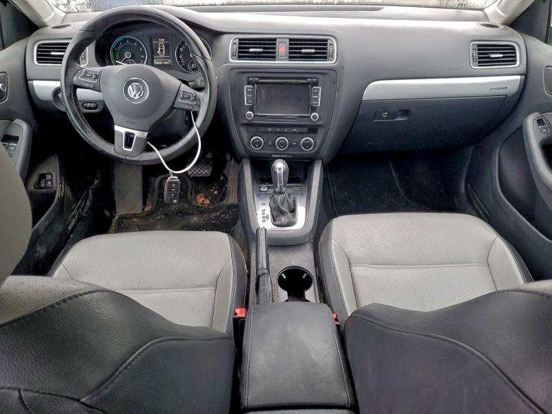 Photo 8 from auction – 2013 VOLKSWAGEN JETTA with VIN 3VW637AJ9DM293284