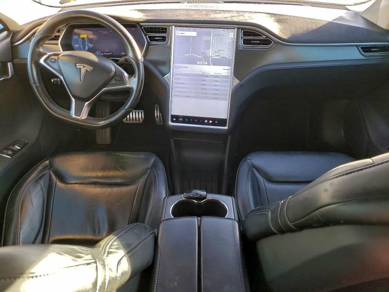 Photo 8 from auction – 2014 TESLA MODEL S with VIN 5YJSA1H28EFP62714