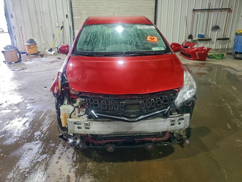 Photo 5 from auction – 2014 TOYOTA PRIUS V with VIN JTDZN3EU2EJ009404