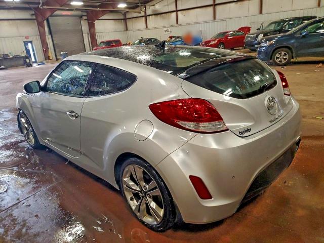 Photo 2 from auction – 2013 HYUNDAI VELOSTER with VIN KMHTC6AD5DU121898