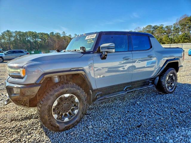 2024 GMC HUMMER PIC