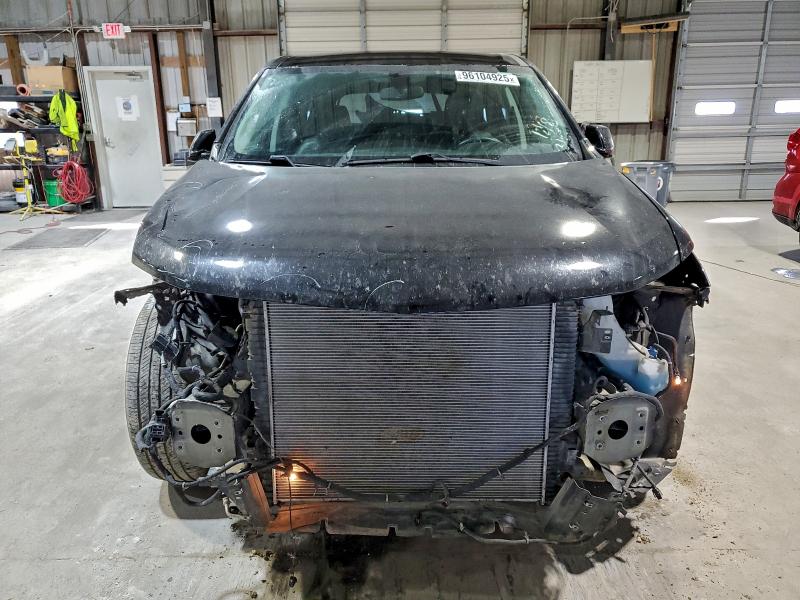 Photo 5 from auction – 2018 CHEVROLET TRAVERSE L with VIN 1GNEVFKW7JJ257543