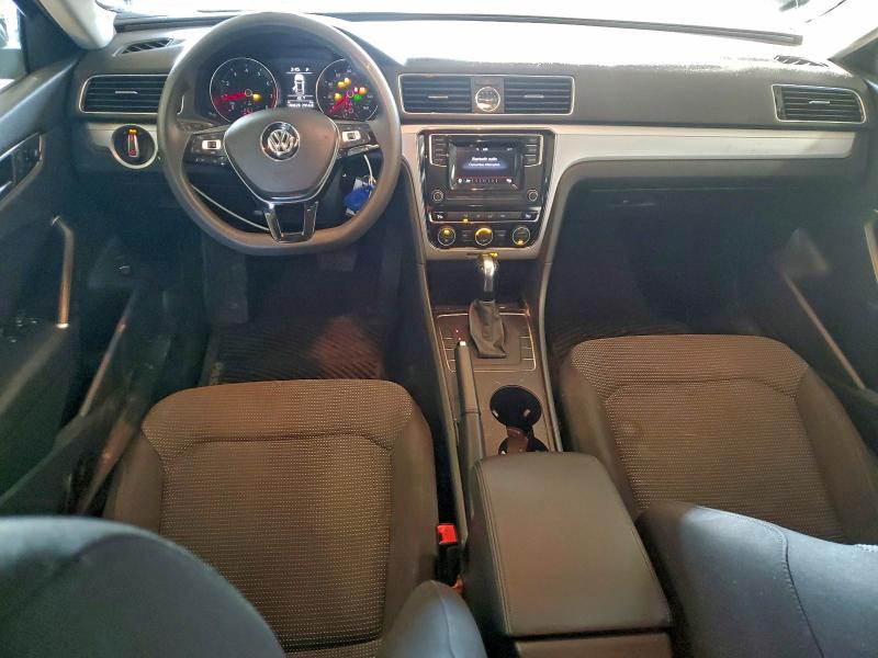 Photo 8 from auction – 2016 VOLKSWAGEN PASSAT S with VIN 1VWAS7A34GC039762