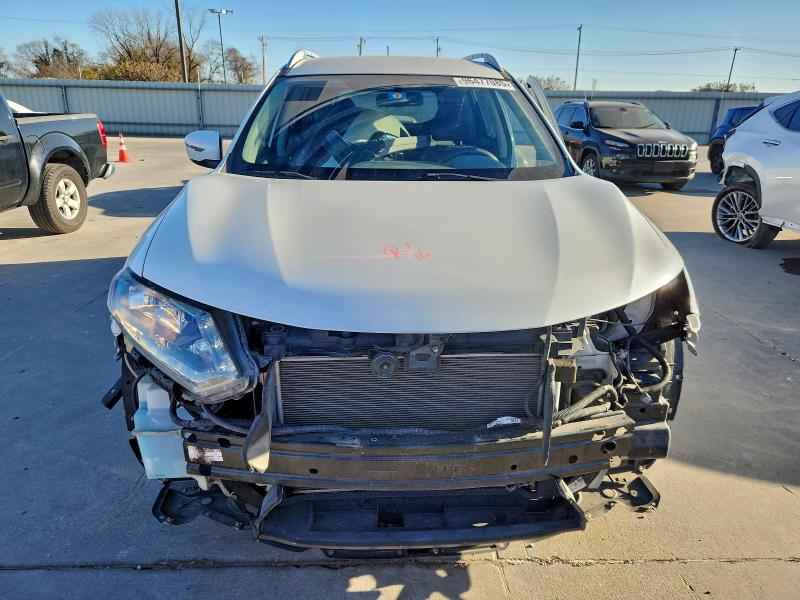 Photo 5 from auction – 2016 NISSAN ROGUE S with VIN KNMAT2MT0GP624202