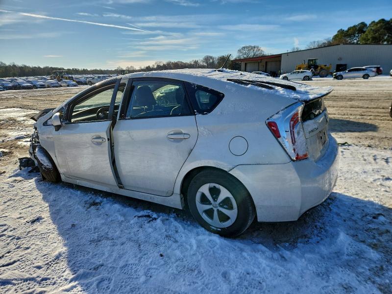 Photo 2 from auction – 2014 TOYOTA PRIUS with VIN JTDKN3DU0E1759841