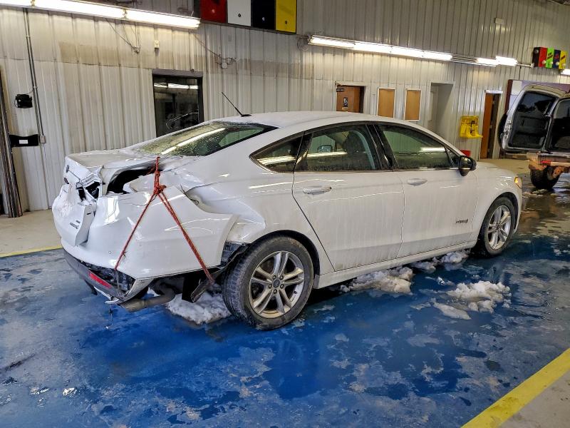 Photo 3 from auction – 2018 FORD FUSION SE with VIN 3FA6P0LU2JR163017