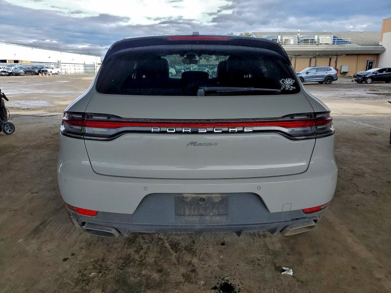 Photo 6 from auction – 2021 PORSCHE MACAN with VIN WP1AA2A5XMLB08653