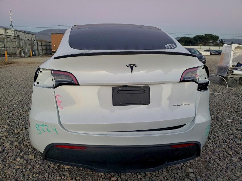 Photo 6 from auction – 2025 TESLA MODEL Y with VIN 7SAYGAEE9SF222102