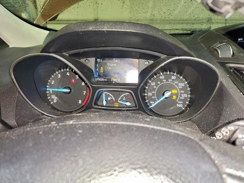 Photo 9 from auction – 2017 FORD ESCAPE SE with VIN 1FMCU9GD5HUA57146