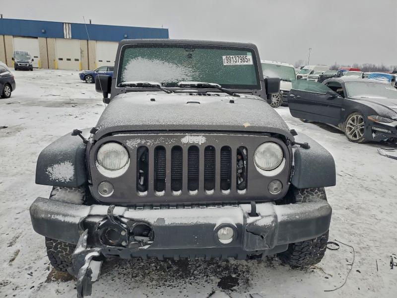 Photo 5 from auction – 2016 JEEP WRANGLER U with VIN 1C4BJWDG0GL266207