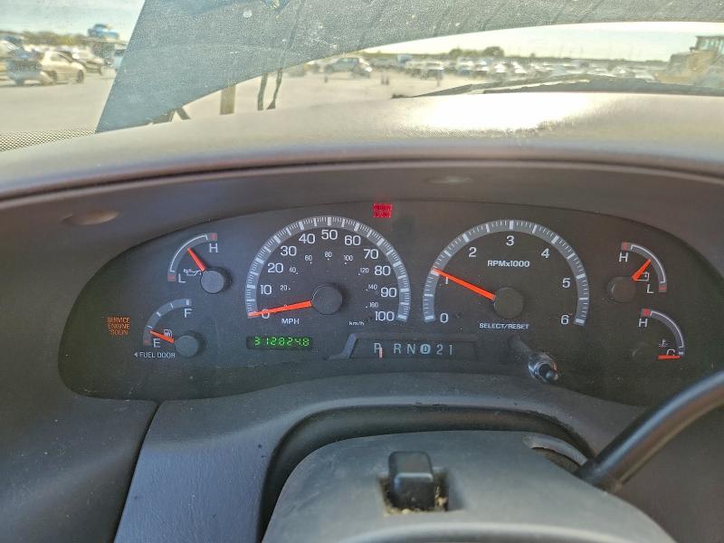 Photo 9 from auction – 2003 FORD F150 SUPER with VIN 1FTRW08L63KD05094
