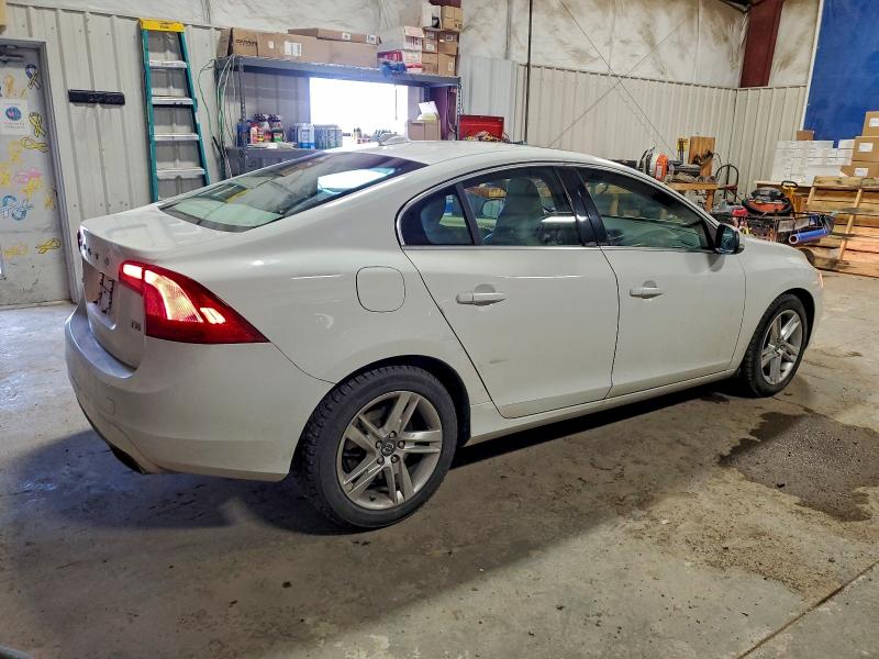 Photo 3 from auction – 2015 VOLVO S60 PREMIE with VIN YV140MFK6F1343670