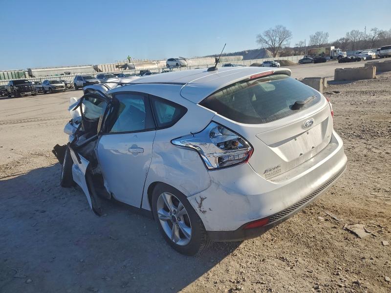 Photo 2 from auction – 2013 FORD FOCUS SE with VIN 1FADP3K24DL382251