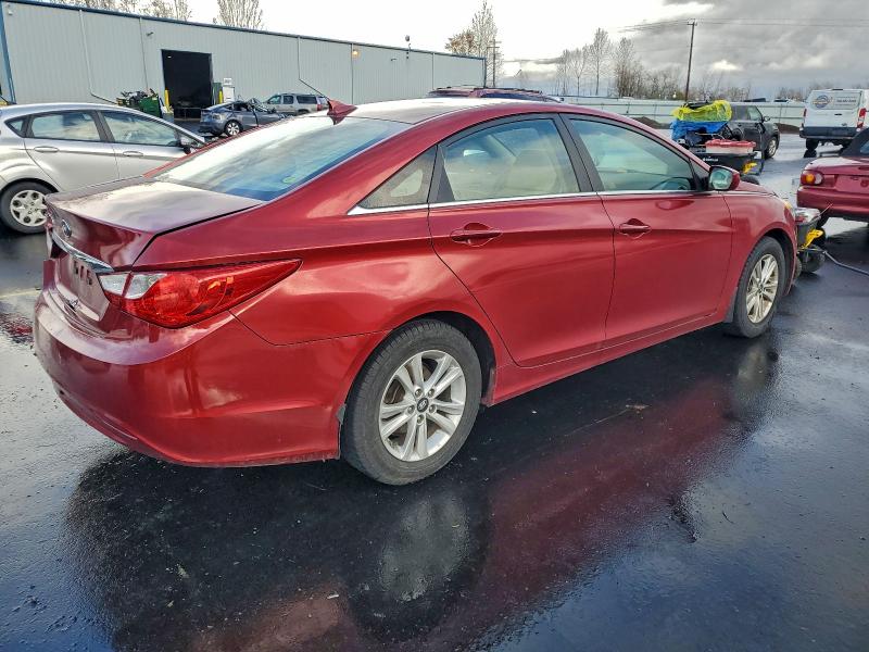 Photo 3 from auction – 2012 HYUNDAI SONATA GLS with VIN 5NPEB4AC6CH481475