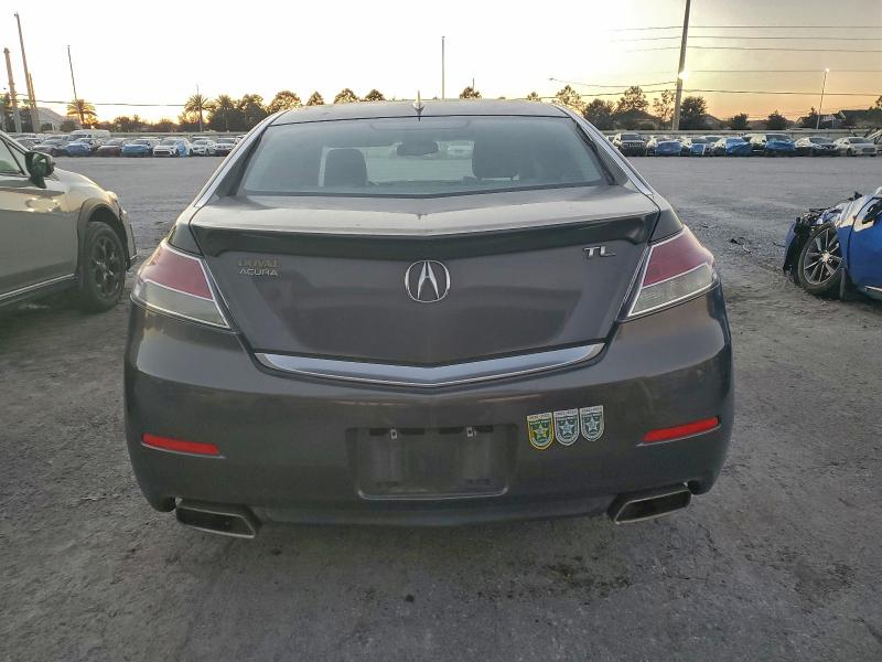 Photo 6 from auction – 2013 ACURA TL TECH with VIN 19UUA8F56DA001655